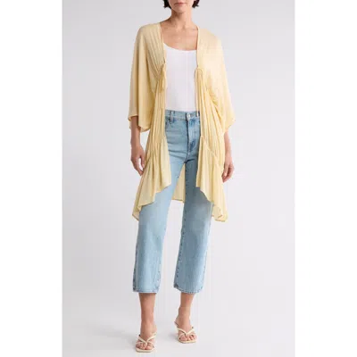Steve Madden Wanderlust Ruffle Topper In Straw