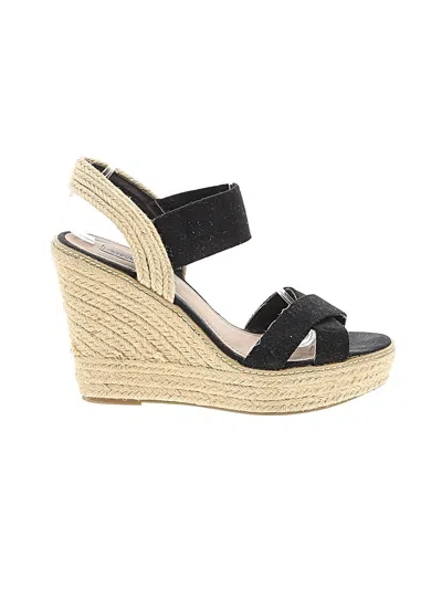 Pre-owned Steve Madden Wedges In Black