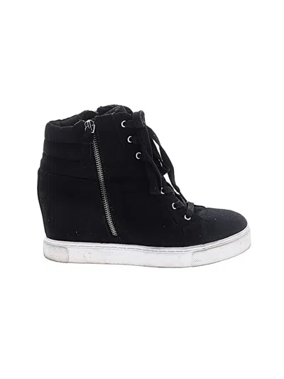 Pre-owned Steve Madden Wedges In Black