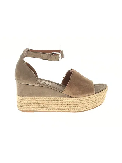 Pre-owned Steve Madden Wedges In Brown