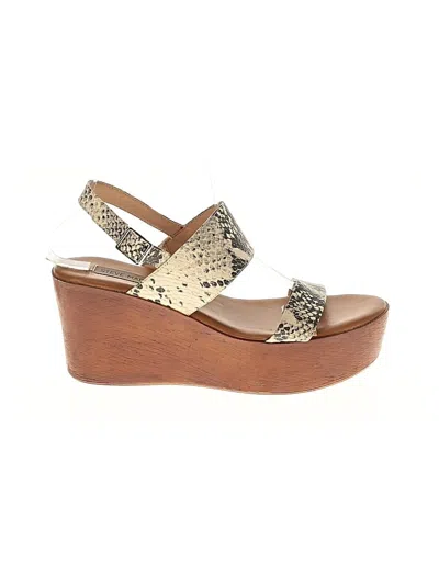 Pre-owned Steve Madden Wedges In White