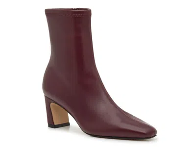 Steve Madden Willa Bootie In Brown