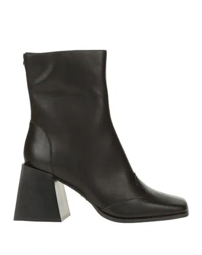 Steve Madden Woman Ankle Boots Black Size 10 Soft Leather