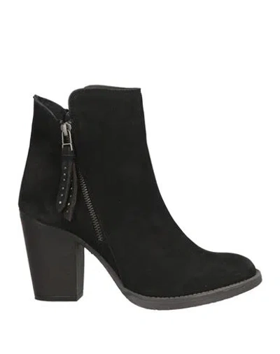 Steve Madden Woman Ankle Boots Black Size 8 Leather