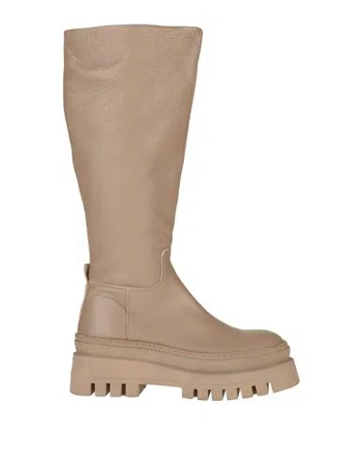 Steve Madden Woman Knee Boots Beige Size 10 Soft Leather
