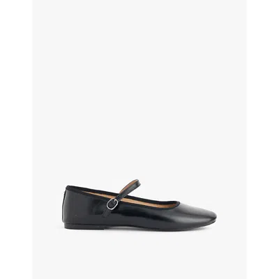 Steve Madden Vinetta Flat In Black