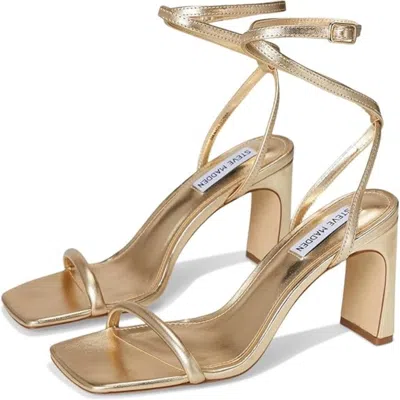 Steve Madden Women's  Eryka Sandals Gold Leather Square Toe Ankle Strap Zogg2086