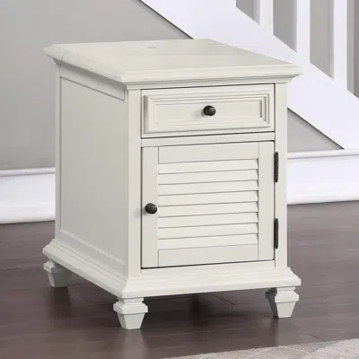 Steve Silver Charlestown Storage End Table With Usb In White