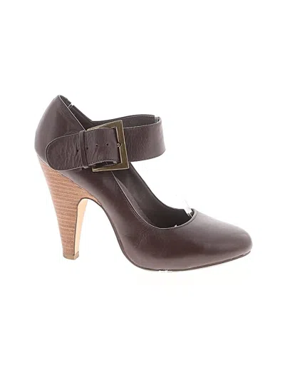 Pre-owned Steven By Steve Madden Heels In Brown