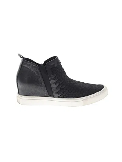 Pre-owned Steven By Steve Madden Sneakers In Black