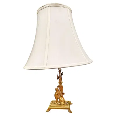 Pre-owned Stiffel 1930 Hollywood Regency Cast Bronze Scrolling Griffin Table Lamp W/ Lamp Shade In Sand