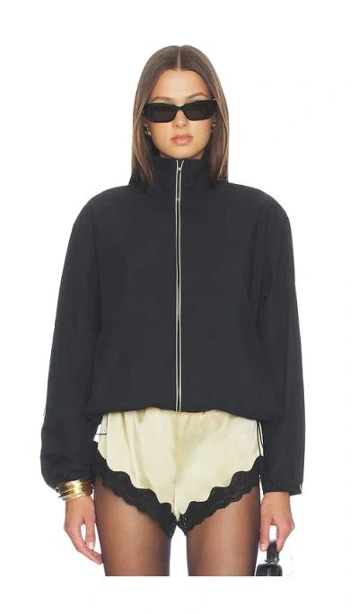 Still Here Practice Zip In Black