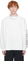 Still Kelly White Boxy Long Sleeve T-shirt In White