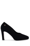 Stinaa.j Stinaa. J - Isa Orthopedic Pointed Toe In Black Suede