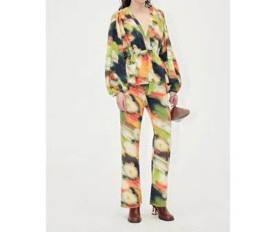 Stine Goya Marc Pants In Flowers In Fast Motion In Multi