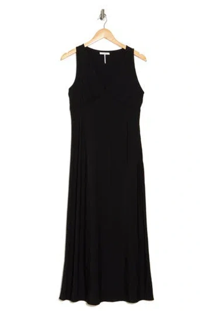 Stitchdrop Audubon V-neck Dress In Black