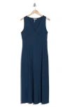 Stitchdrop Audubon V-neck Dress In Navy