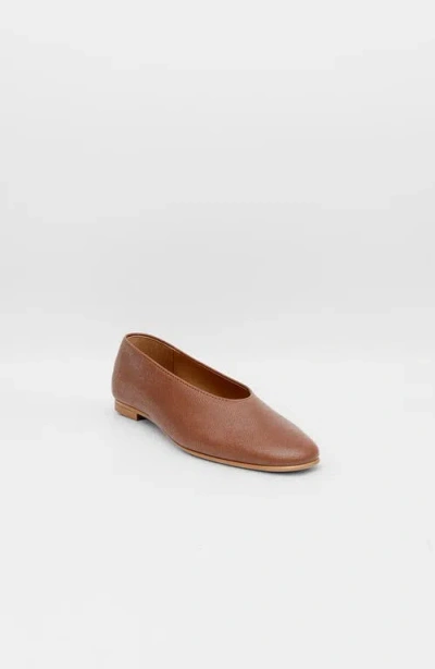 Stivali New York Essenza Leather Slip On Ballet Flat In Brown