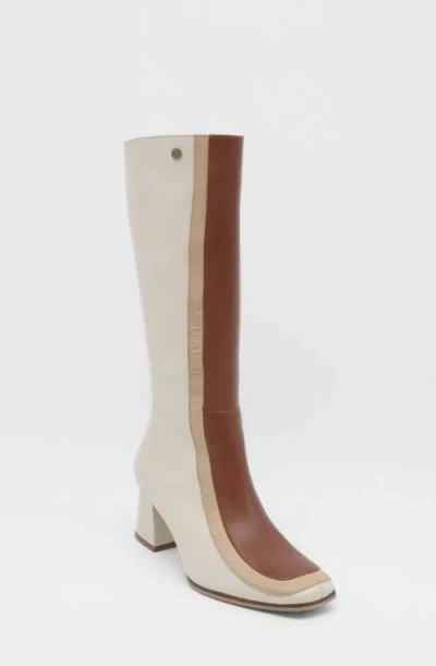 Stivali New York Revival Knee High Boots In Off White/tan