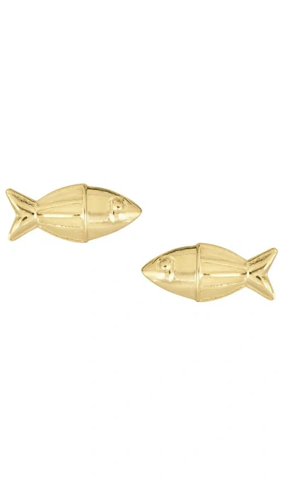 Stone And Strand Gone Fishing Earrings In Gold