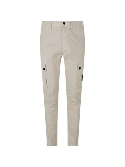 Stone Island 3100034 Stretch Organic Broken Twill Cotton 'old' Effect Slim-fit Cargo Trousers With Zip Hand Pocke In Black