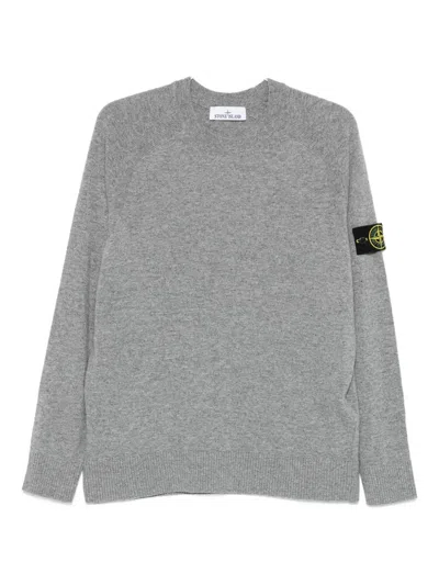 Stone Island 5100045 Logo-appliqué Wool Sweater In Gray