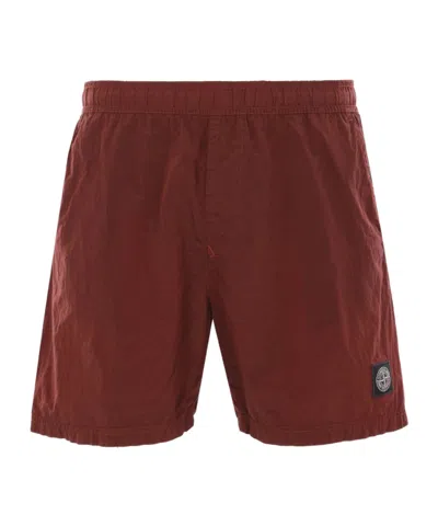 Stone Island B100009s0043v007a In Red
