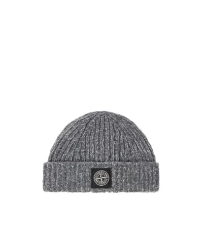 STONE ISLAND STONE ISLAND LOGO PATCH KNITTED BEANIE