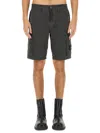 Stone Island Bermuda Cargo In Military Green
