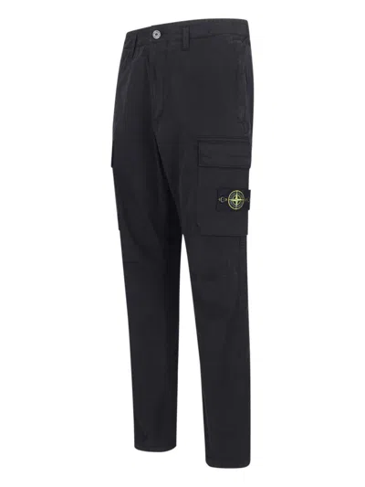 Stone Island Logo Patch Cargo Pants In Black