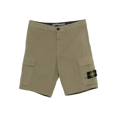 Stone Island Cargo-pockets Shorts In Green