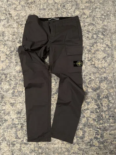 Pre-owned Stone Island Cargos In Gray
