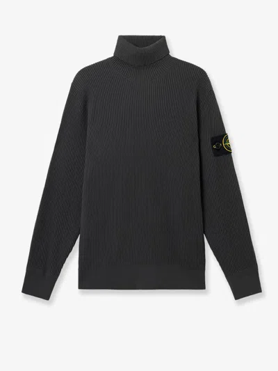 STONE ISLAND CERTIFIED VIRGIN WOOL TURTLENECK SWEATER