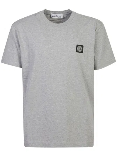 Stone Island Classic Cotton T-shirt With Iconic Logo Patch And Versatile Fit In Grey