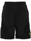 Stone Island Shorts In Knitteroptik Mit Kompass-patch In Schwarz