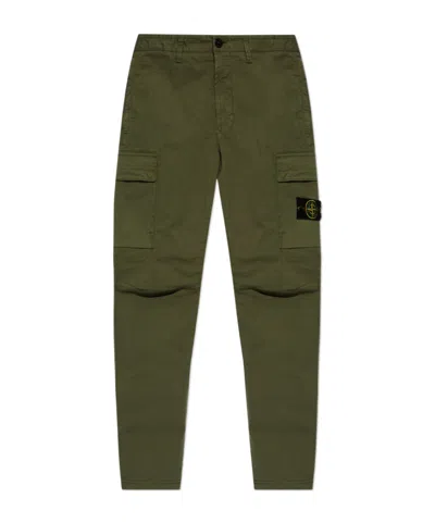Stone Island Compass-badge Slim-cut Cargo Trousers In Green