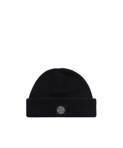 Stone Island Compass Logo Patch Beanie In Black