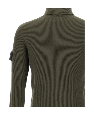 Stone Island Compass-logo Patch Ribbed-knit Jumper In Green