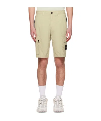 Stone Island Green Patch Shorts In V0051 Pistachio