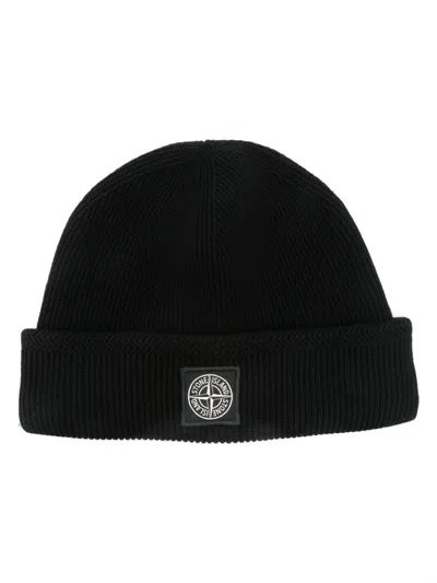Stone Island Ribbed Knit Beanie With Compass Logo Patch In Black