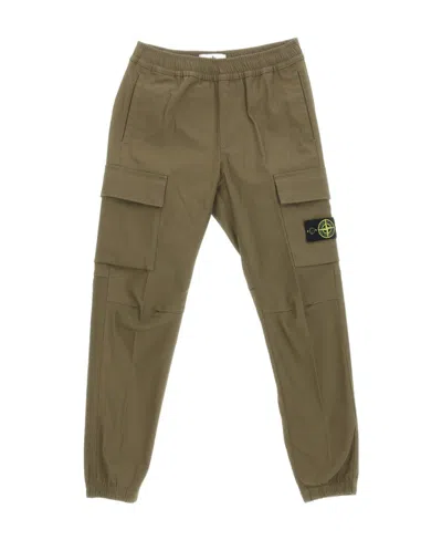 Stone Island Compass-patch Cargo Trousers In Green