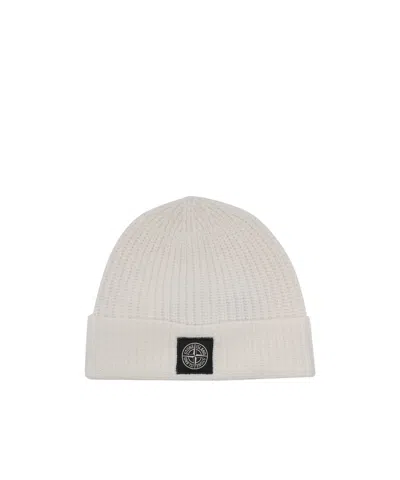 Stone Island Compass-patch Fisherman's-knit Beanie In White