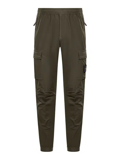 Stone Island Compass Patch Tapered-leg Cargo Pants In Green