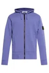 Stone Island Compass Patch Zip-up Hoodie In Viola