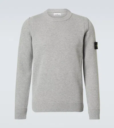 Stone Island Fancy Yarn Regular-fit. Maglione Girocollo In Misto Lana E Nylon Con Texture Garzata. Maglia Rasata In Gray