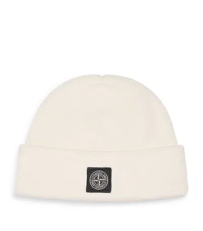 Stone Island Beanie In Ivory