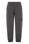 Stone Island Compass-motif Cargo Trousers In Grey