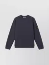 Stone Island Round-neck Sweatshirt With Ribbed Cuffs And Logo Detail In Blue