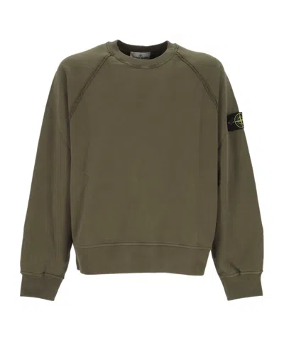 Stone Island Raglan-sleeve Patch-logo Sweatshirt In Green
