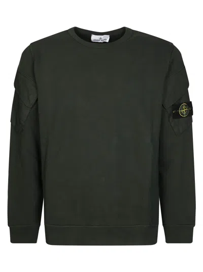 STONE ISLAND DARK GREEN CREWNECK SWEATSHIRT WITH FLAP POCKETS AND COMPASS LOGO